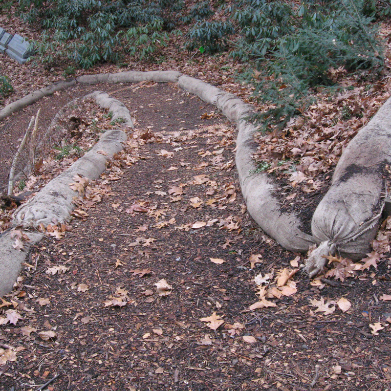 filtermitts and earth blankets for native plants